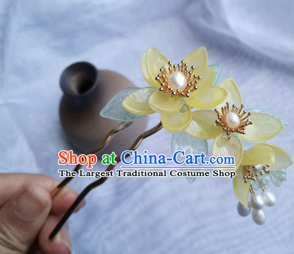 China Ancient Princess Yellow Lotus Hairpin Traditional Song Dynasty Pearls Hair Stick