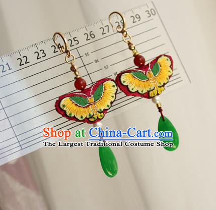 China Classical Cheongsam Embroidered Butterfly Ear Jewelry Handmade National Pearl Jade Earrings