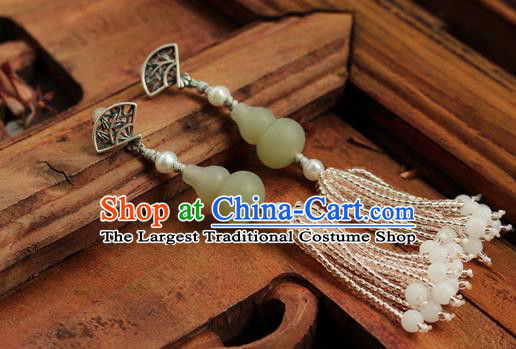 China Classical Cheongsam Beads Tassel Ear Jewelry Handmade National Jade Gourd Earrings