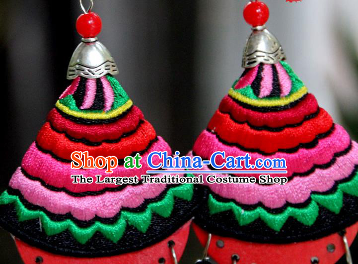 Chinese Handmade Embroidered Red Ear Jewelry National Ear Accessories Yannan Ethnic Woman Earrings