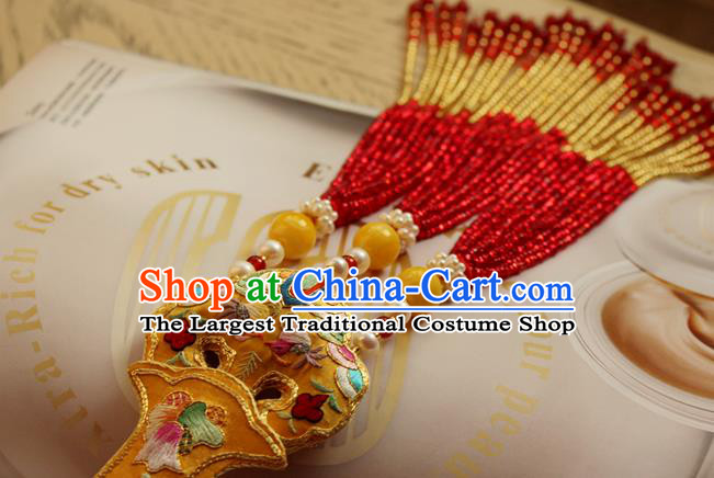 China Handmade Red Beads Tassel Necklet Accessories Traditional Cheongsam Embroidered Yellow Sachet Necklace
