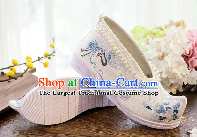 China National Embroidered Crane Shoes Traditional Hanfu Pearls Shoes Ancient Ming Dynasty Shoes