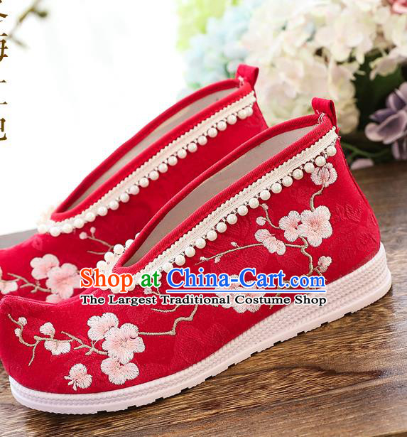 China Ancient Princess Pearls Shoes National Embroidered Plum Red Cloth Shoes Traditional Ming Dynasty Hanfu Shoes