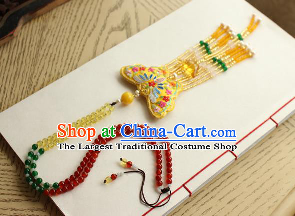 China Handmade Embroidered Yellow Butterfly Sachet Necklet Accessories Traditional Cheongsam Beads Tassel Necklace