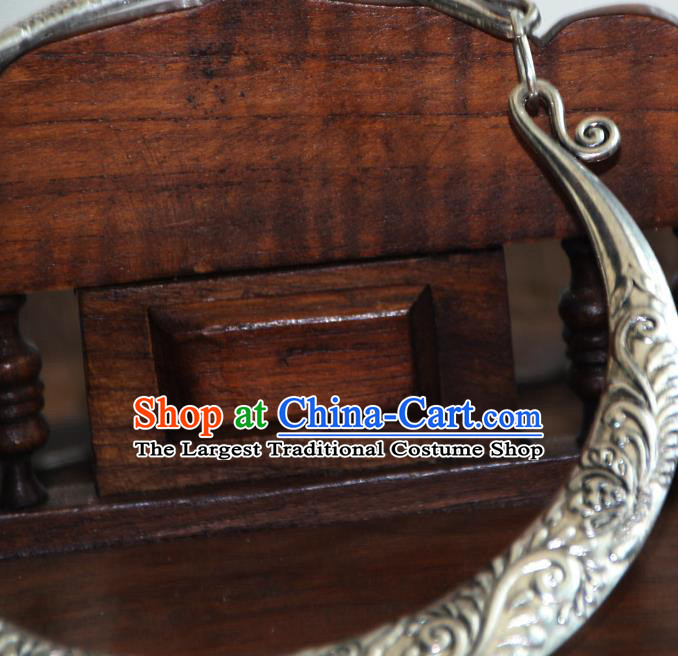 China Traditional Miao Minority Folk Dance Silver Necklace Handmade Ethnic Wedding Bride Necklet Accessories