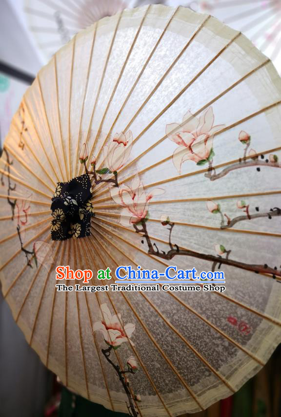 China Handmade Oilpaper Umbrella Painting Mangnolia Oil Paper Umbrella Traditional Hanfu Umbrella