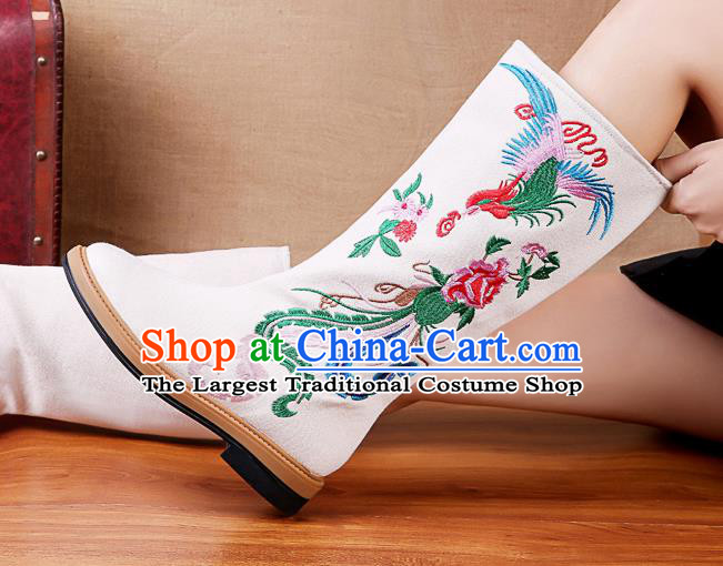 China Traditional Embroidered Phoenix Peony Shoes National Winter White Cloth Boots