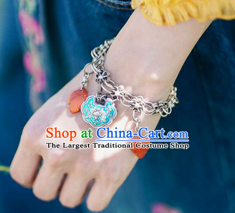 China Handmade Blueing Silver Lock Wristlet Accessories National Woman Tassel Bracelet