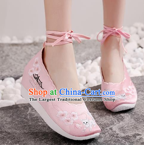China National Pink Satin Shoes Traditional Tang Dynasty Princess Shoes Embroidered Shoes