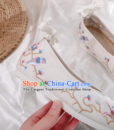 China Traditional Ming Dynasty Princess Bow Shoes Embroidered Mangnolia Shoes National White Satin Shoes