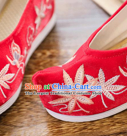 China Traditional National Woman Shoes Embroidered Maple Leaf Shoes Handmade Wedding Red Cloth Shoes