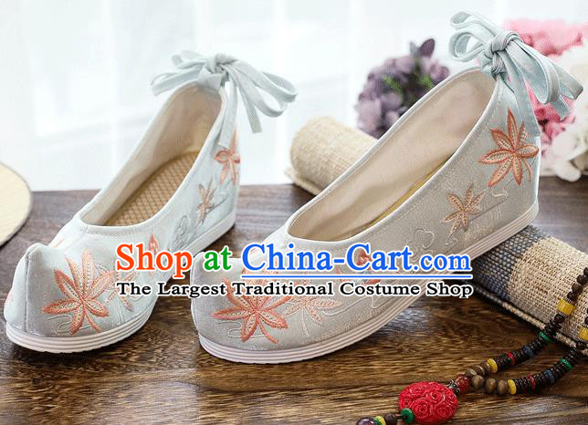 China Handmade Light Blue Cloth Shoes Traditional National Woman Shoes Embroidered Maple Leaf Shoes