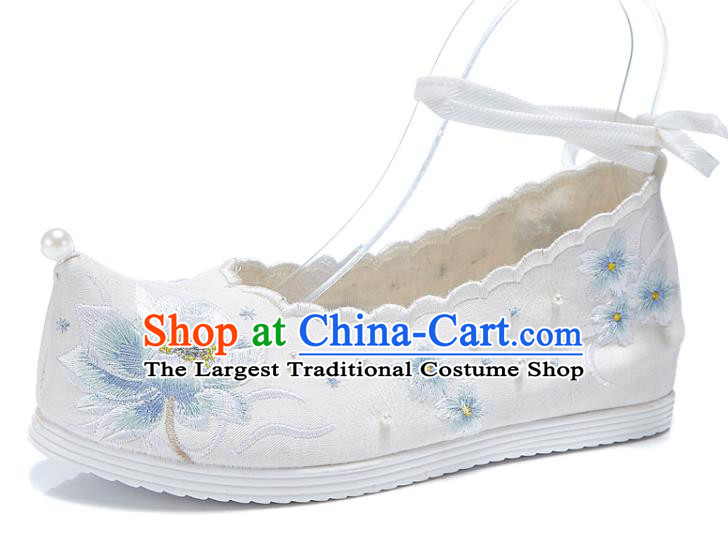China Traditional Princess Hanfu Pearls Shoes Embroidered Lotus White Shoes National Bow Shoes