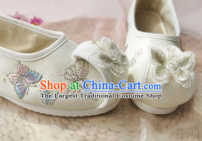 Chinese Traditional Embroidered Light Green Cloth Shoes Classical Hanfu Butterfly Shoes National Folk Dance Shoes