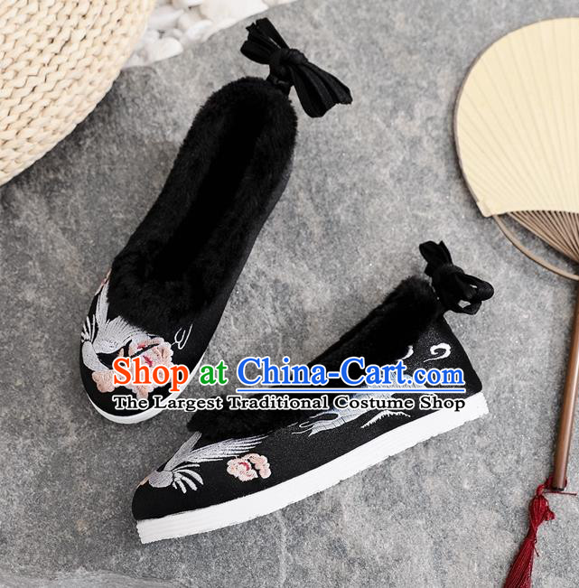 Chinese National Black Cloth Shoes Traditional Winter Shoes Woman Embroidered Crane Shoes
