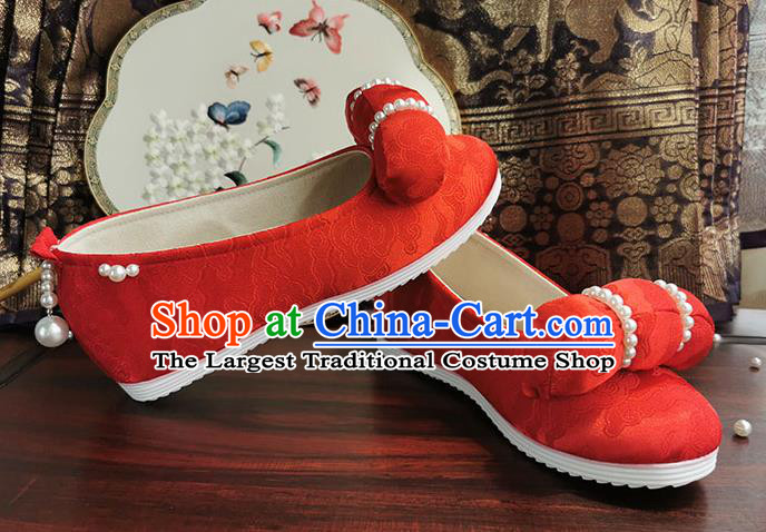 China Traditional Hanfu Pearls Shoes Handmade Ancient Jin Dynasty Princess Shoes Wedding Red Satin Shoes