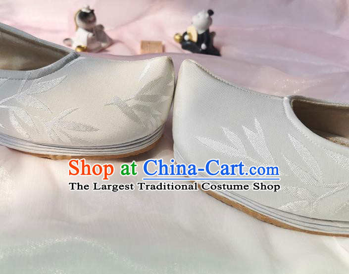 Chinese Ancient Swordsman Shoes Traditional Ming Dynasty Scholar Shoes White Cloth Bow Shoes