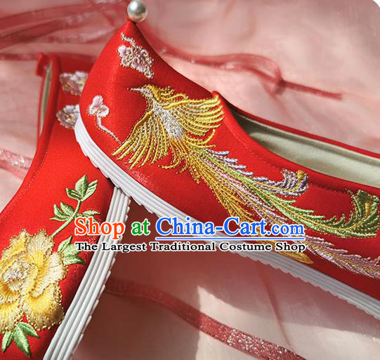 China Ancient Bride Red Shoes Classical Wedding Embroidered Phoenix Shoes Traditional Ming Dynasty Hanfu Shoes