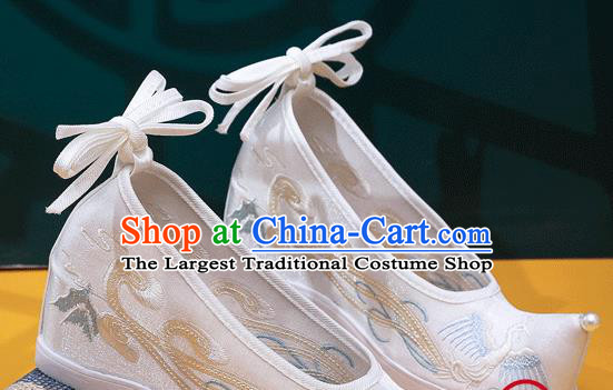 China Handmade Folk Dance Wedge Shoes Embroidered Phoenix Shoes Traditional Hanfu White Satin Shoes