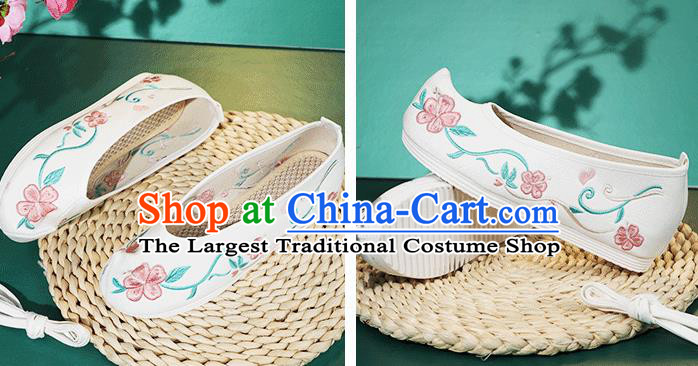China Princess Shoes Classical Embroidered Peach Blossom Shoes Traditional Ming Dynasty Hanfu Shoes
