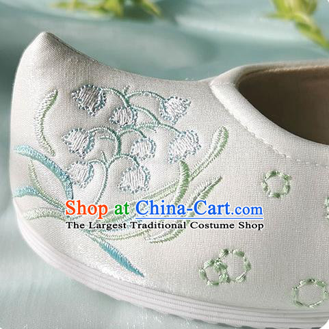 China Classical Dance Shoes Traditional Hanfu Embroidered Shoes Ancient Young Lady Shoes