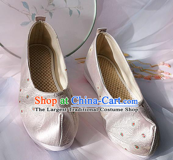 China Classical Pink Brocade Shoes Traditional Hanfu Embroidered Peacock Feather Shoes Ancient Princess Shoes