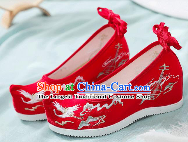 China Red Embroidered Cloud Crane Shoes Traditional Wedding Bride Shoes Handmade Wedge Shoes