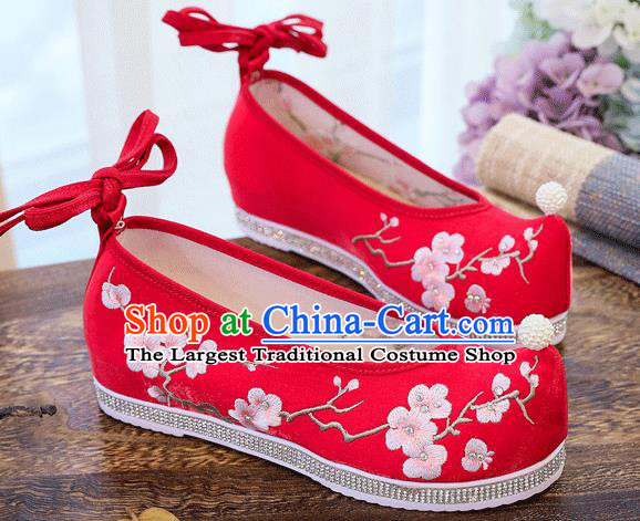 China Handmade Wedding Shoes Traditional Ming Dynasty Princess Pearls Shoes Embroidered Xiuhe Suit Shoes