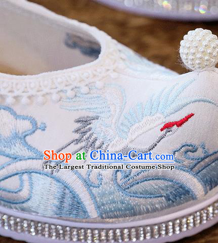 China Embroidered Crane Shoes Handmade Hanfu White Cloth Shoes Traditional Ming Dynasty Princess Shoes