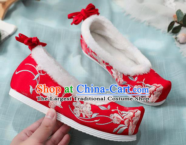 China National Winter Cotton Shoes Handmade Red Cloth Hanfu Shoes Traditional Wedding Embroidered Shoes