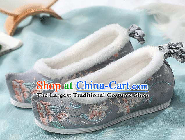 China Traditional Embroidered Shoes National Winter Cotton Shoes Handmade Grey Cloth Hanfu Shoes