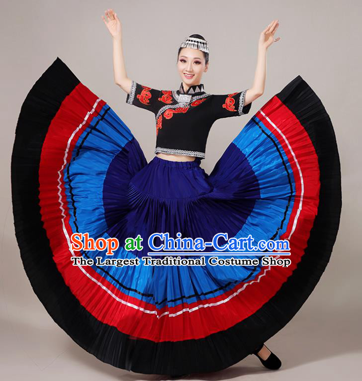 China Yi Minority Folk Dance Dress Guangxi Nationality Clothing Ethnic Performance Outfits and Hair Accessories