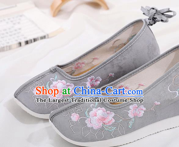 China Traditional Embroidered Hanfu Shoes Ancient Princess Shoes Handmade Grey Cloth Shoes
