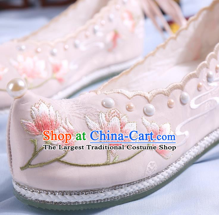 China Ancient Beige Cloth Shoes Traditional Hanfu Pearls Shoes Ming Dynasty Princess Bow Shoes Embroidered Mangnolia Shoes