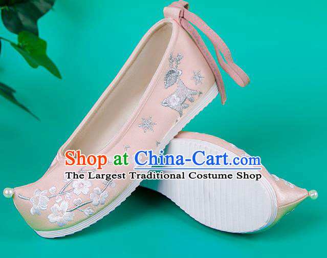 China Ancient Princess Shoes Embroidered Pink Cloth Shoes Traditional Ming Dynasty Hanfu Shoes