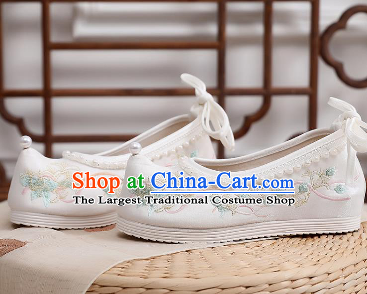 China Traditional Song Dynasty Princess Shoes Ancient Hanfu Shoes Embroidery Pearls Shoes