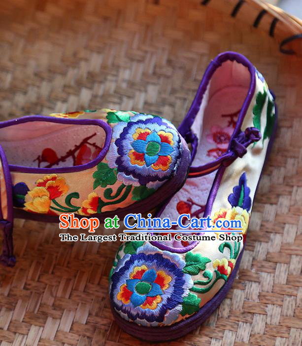 Chinese Yunnan Ethnic Folk Dance Shoes Hand Embroidered Shoes Traditional National Strong Cloth Soles Shoes