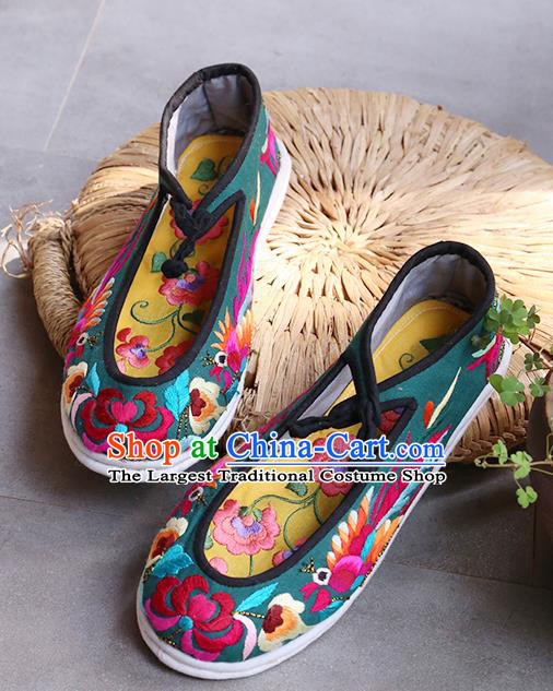Chinese Handmade Embroidered Green Shoes Traditional Strong Cloth Soles Shoes Yi Ethnic Folk Dance Shoes