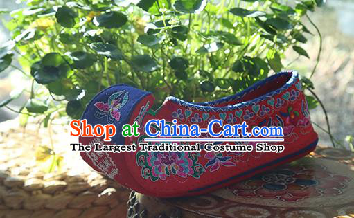 Chinese Yi Nationality Wedding Shoes Handmade Embroidered Red Cloth Shoes Traditional Ethnic Bride Shoes