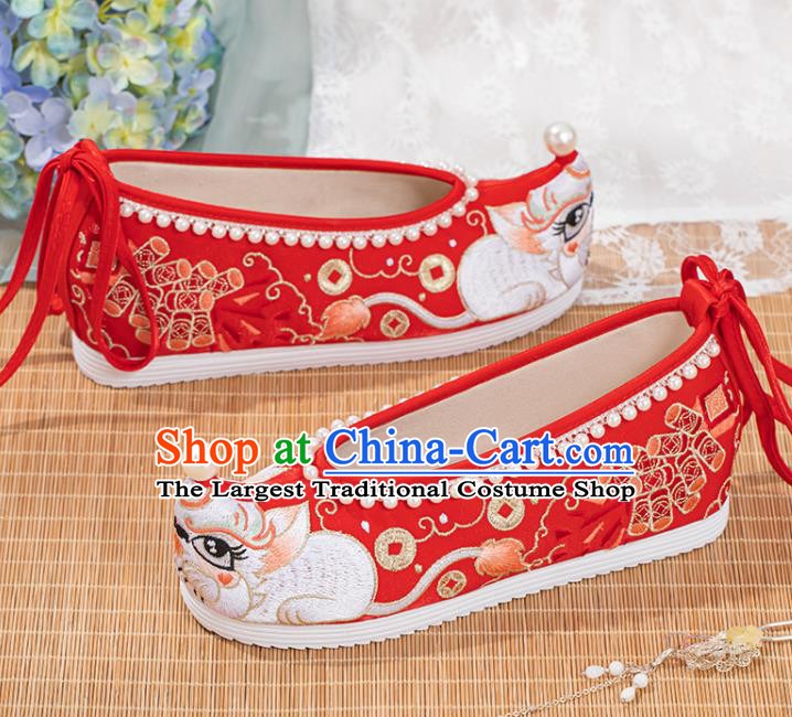 China Wedding Hanfu Embroidery Shoes Traditional Tang Dynasty Red Cloth Shoes Ancient Princess Pearls Shoes