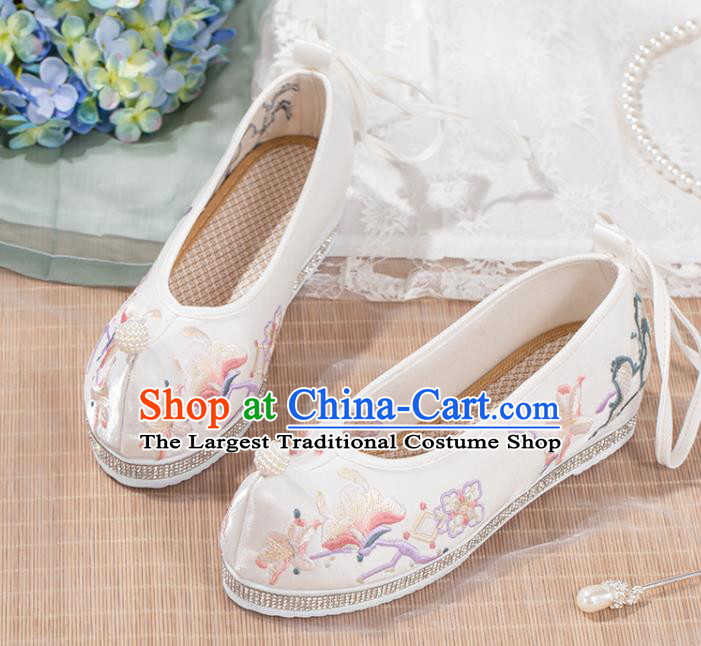 Chinese Classical Embroidery Mangnolia Shoes Traditional Woman White Cloth Shoes National Dance Shoes