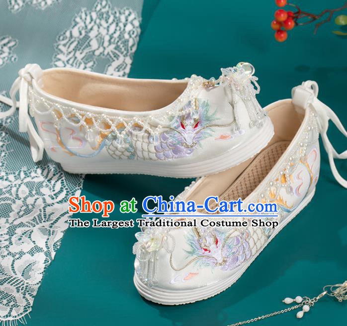 China Ming Dynasty Beads Tassel Shoes Handmade White Cloth Shoes Ancient Princess Embroidered Shoes Traditional Hanfu Shoes