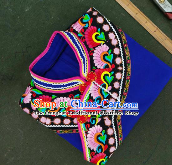 Chinese Traditional Puyi Nationality Embroidered Blue Blouse and Skirt Suits Bouyei Ethnic Female Dance Clothing