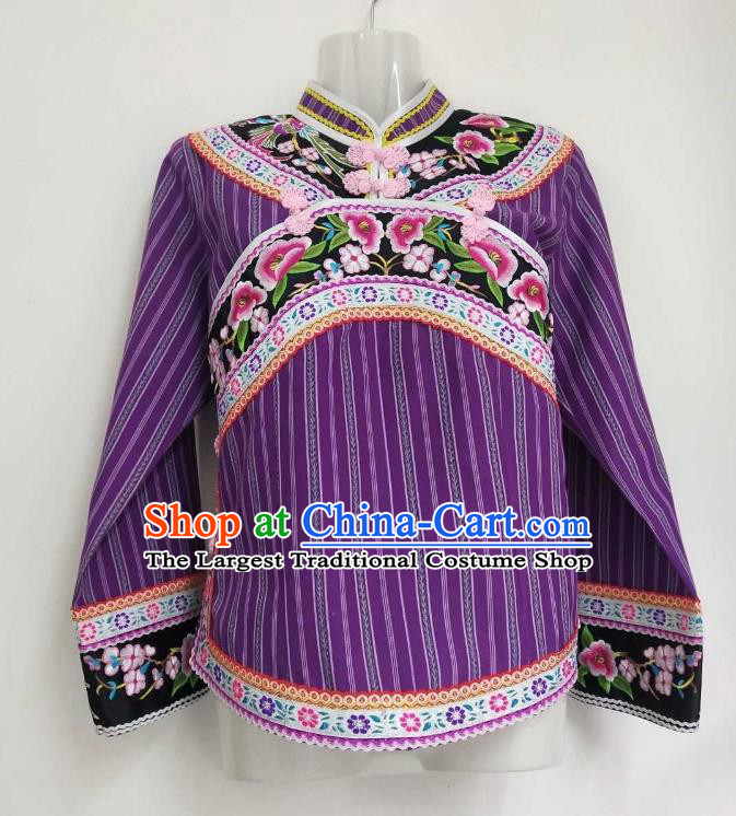 Chinese Yunnan Bouyei Ethnic Female Clothing Traditional Puyi Nationality Embroidered Lilac Blouse and Pants Suits