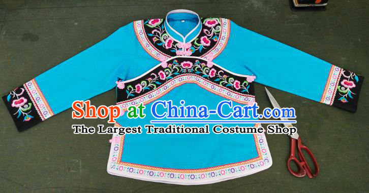 Chinese Guizhou Ethnic Performance Clothing Bouyei Nationality Woman Blouse Embroidered Blue Top Garment