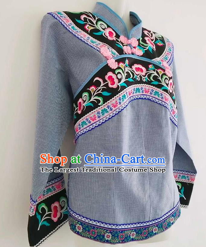 Chinese Guizhou Ethnic Dance Clothing Bouyei Nationality Embroidered Grey Blouse Top Garment