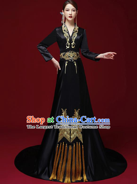China Catwalks Trailing Dress Garment Compere Black Full Dress Stage Show Embroidered Clothing