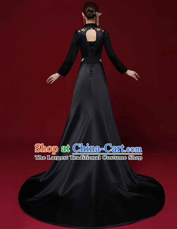 China Catwalks Trailing Dress Garment Compere Black Full Dress Stage Show Embroidered Clothing