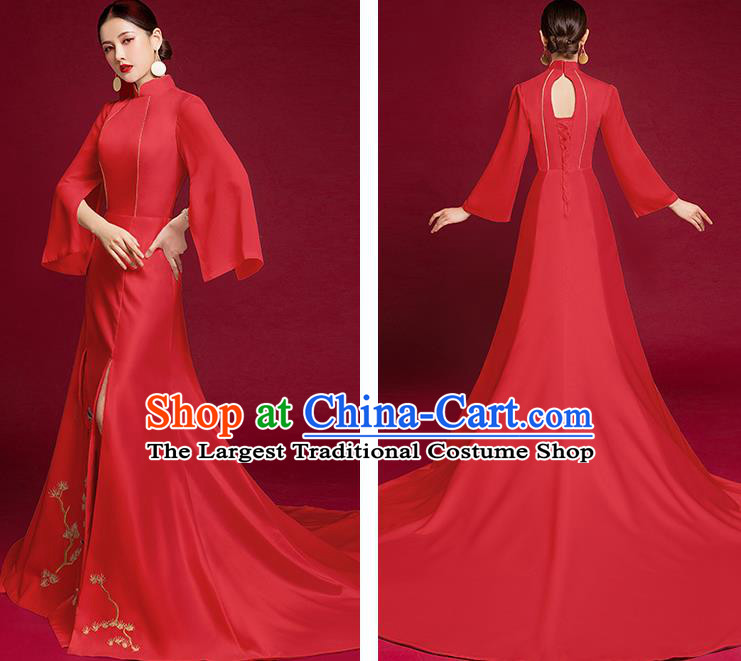 China Compere Red Cheongsam Dress Stage Show Wedding Clothing Bride Trailing Full Dress Catwalks Embroidered Garment