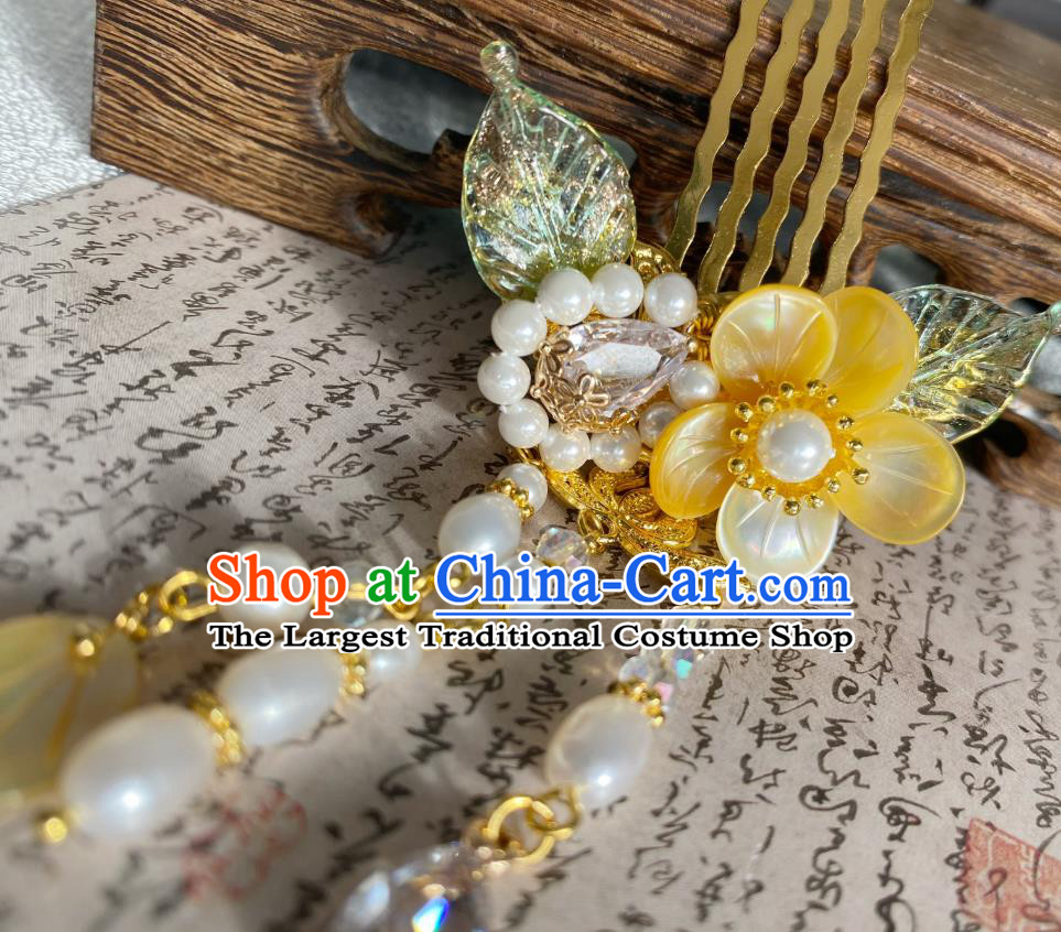 Chinese Ancient Palace Lady Tassel Hairpin Traditional Ming Dynasty Yellow Shell Plum Hair Comb